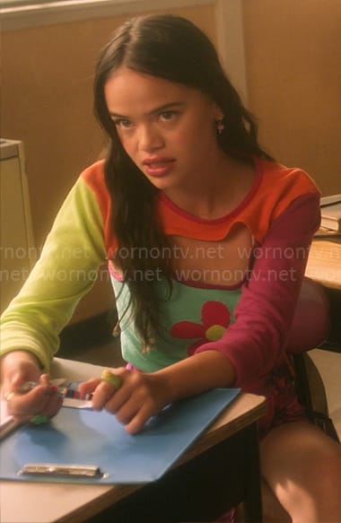 Mouse's colorblock flower knit top and shrug on Pretty Little Liars Original Sin