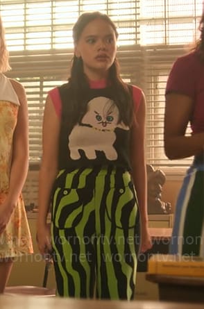 Mouse's lamb sweater vest on Pretty Little Liars Original Sin