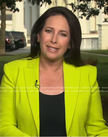 Nancy Cordes' yellow blazer on CBS Evening News