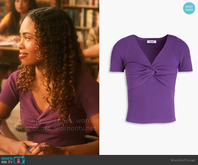 Sandro Twist-front cropped ribbed-knit top worn by Faran Bryant (Zaria) on Pretty Little Liars Original Sin