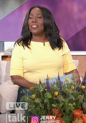 Sheryl’s yellow top on The Talk