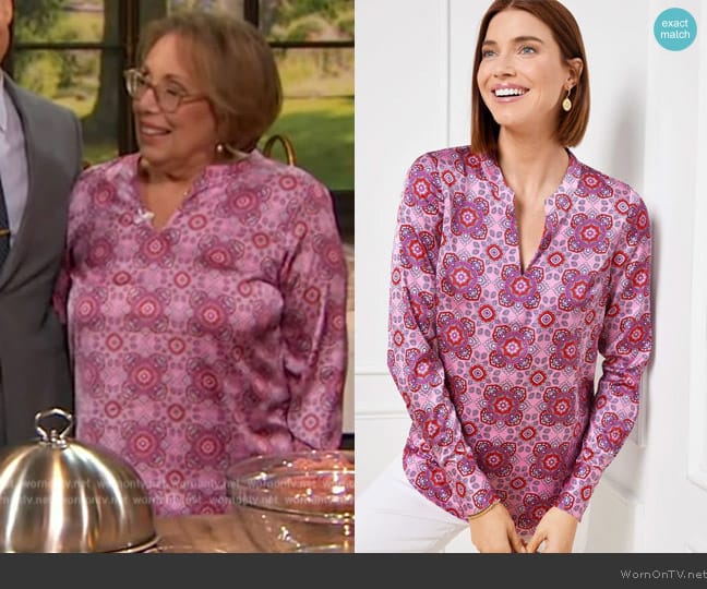 Talbots Soft Satin Charmeuse Top worn by Babs Costello on The Drew Barrymore Show