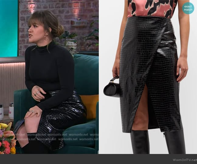 Tanya Taylor Juniper Glossed Faux Crocodile Wrap Skirt worn by Kelly Clarkson on The Kelly Clarkson Show