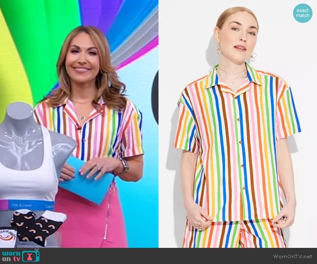 Target Pride Adult Short Sleeve Button-Down Shirt in Rainbow Striped worn by Lori Bergamotto on Good Morning America