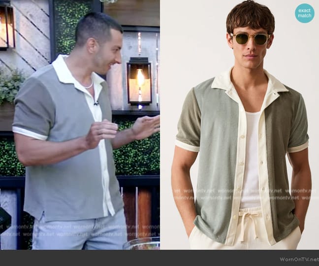 Todd Snyder Colorblock Terry Beach Polo in Soft Sage worn by Jake Cohen on Live with Kelly and Mark