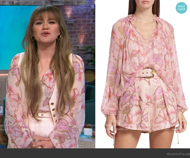 Zimmermann Matchmaker Billow Blouse worn by Kelly Clarkson on The Kelly Clarkson Show