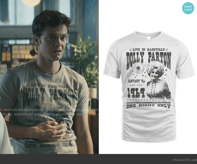 Tee Shirt Sherpa Dolly Parton Merch Dolly Live in Nashville Shirt worn by Hughie Campbell (Jack Quaid) on The Boys