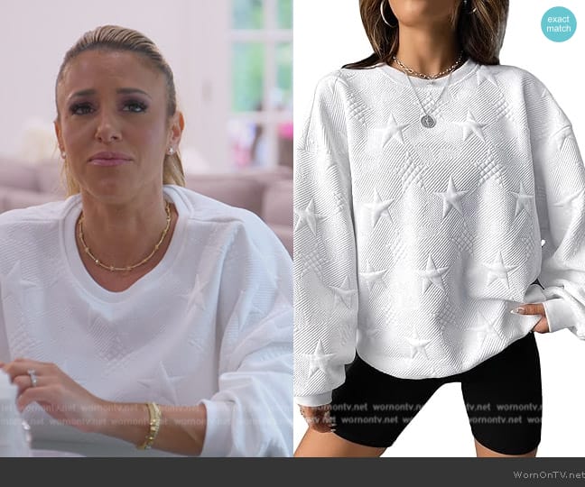 Verdusa Embossed Sweatshirt Drop Shoulder Round Neck Long Sleeve Pullover Top worn by  on The Real Housewives of New Jersey