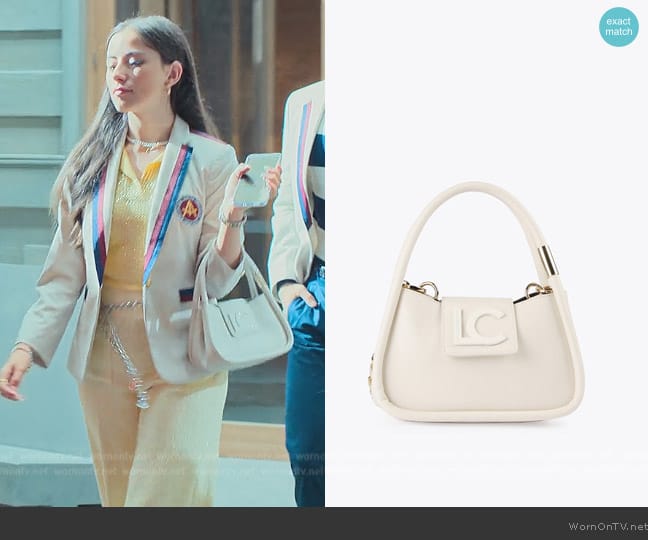 Lola Casademunt Mini Crossbody Bag with Piping and logo worn by Emilia Krawiet (Ane Rot) on Elite