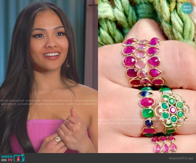 Parravi Jewelry Pearl Picasso Earrings worn by Jenn Tran on The Bachelorette