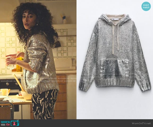 Zara Knit Foil Hoodie in Silver worn by Nadia Shanaa (Mina El Hammani) on Elite