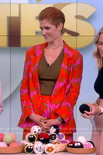 Ashley Alderfer Kaufman's red floral print blazer and pants on The View