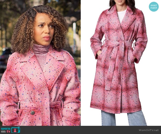 Paige’s pink tweed coat on UnPrisoned