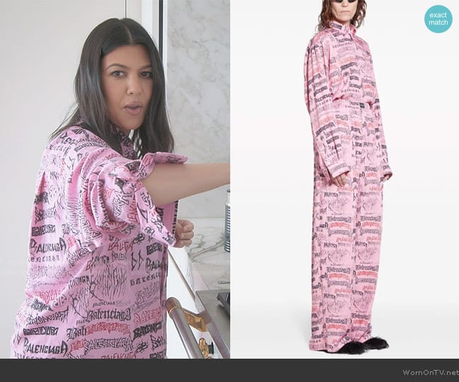 Kourtney’s pink logo print shirt on The Kardashians