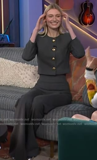 Elizabeth Debicki’s gray button jacket and pants on The Kelly Clarkson Show