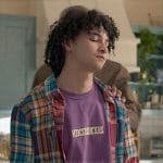 Finn’s purple Hikerdelic t-shirt on UnPrisoned