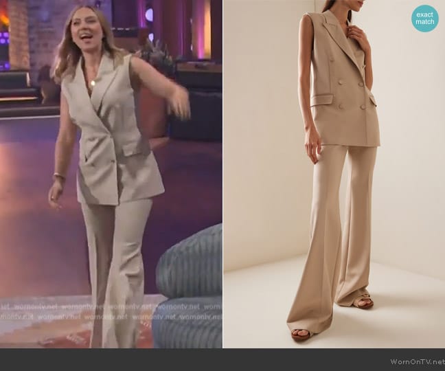 Gabriela Hearst Mayte Wool Crepe Vest worn by Scarlett Johansson on The Kelly Clarkson Show