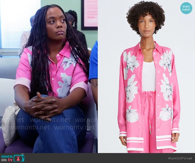 Halston Kira Orchid-Print Twill Blouse worn by Sabrina Hollins (Novi Brown) on Tyler Perrys Sistas