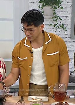 Jon Kung's mustard contrast trim shirt on Today