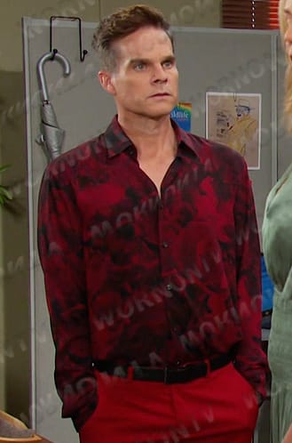 Leo's red floral print shirt on Days of our Lives