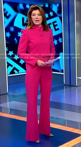 Norah’s fuchsia cropped jacket and pants on CBS Evening News