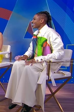 Robert Hartwell's ivory printed oversized shirt and pants on Good Morning America