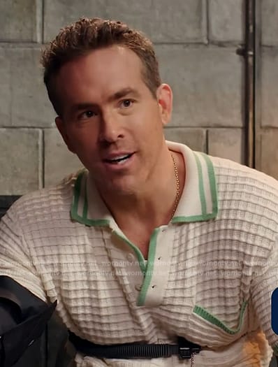 Ryan Reynolds's white waffle knit polo on E! News