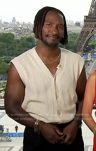 Scott's beige knit button front vest on Access Hollywood