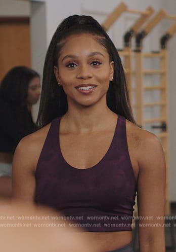 Simone's burgundy tie dye sports bra on All American Homecoming