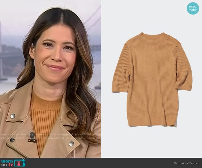 Uniqlo Merino Ribbed Mock Neck Half-Sleeve Sweater in Beige worn by Deirdre Bosa on NBC News Daily