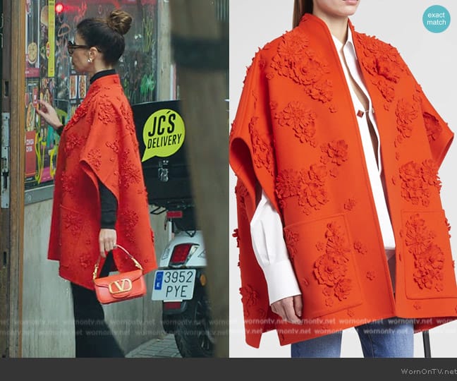 Valentino  Flower Applique Compact Cashmere Cape worn by Carmen (Maribel Verdú) on Elite