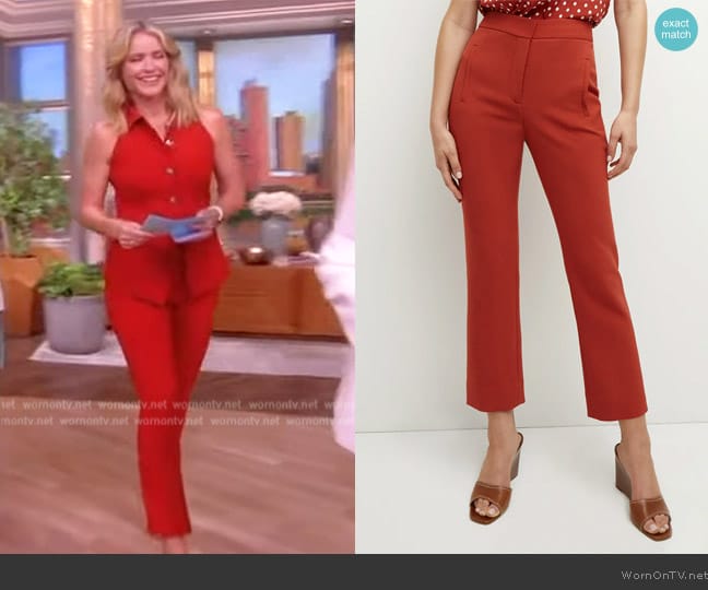 Veronica Beard Arte Pant worn by Sara Haines on The View