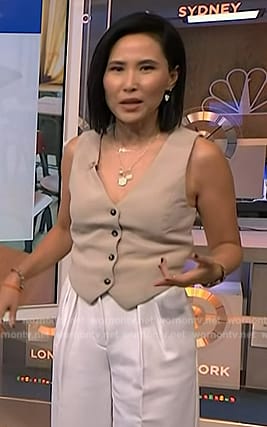 Vicki’s beige button front vest on NBC News Daily