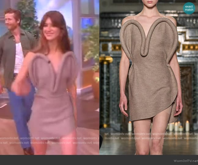 Victoria Beckham Wool Padded Tube Heart Mini Dress worn by Daisy Edgar-Jones on The View