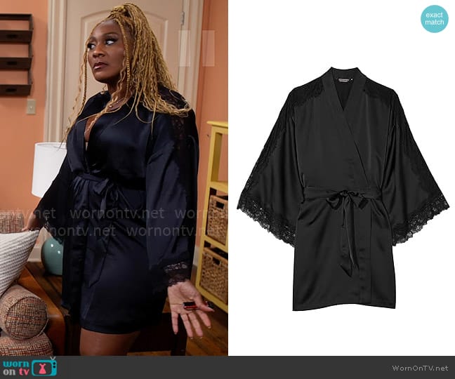 Victorias Secret Lace Inset Robe in Lipstick worn by Daniella King (Mignon) on Tyler Perrys Sistas