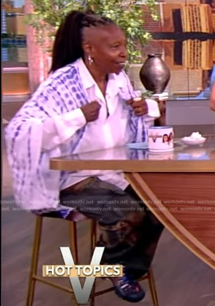 Whoopi’s patchwork jeans on The View