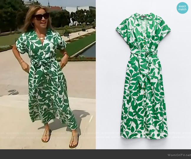 Zara Belted Printed Midi Dress worn by Kit Hoover on Access Hollywood