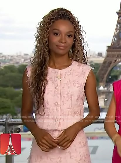 Zuri's pink sleeveless textured top and mini skirt on Access Hollywood