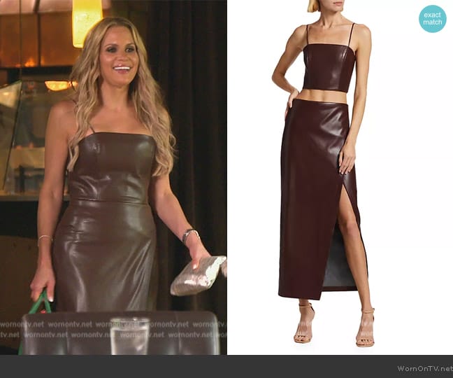 Jackie’s brown leather skirt on RHONJ