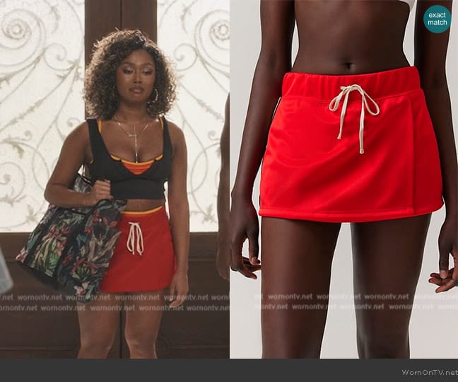 BDG Izzy Track Micro Mini Skort worn by Jackie (Jazlyn Martin) on Bel-Air