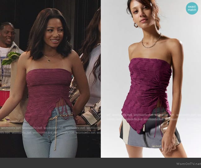 Silence + Noise Remy Textured Tube Top worn by Thea (Camille Hyde) on All American Homecoming