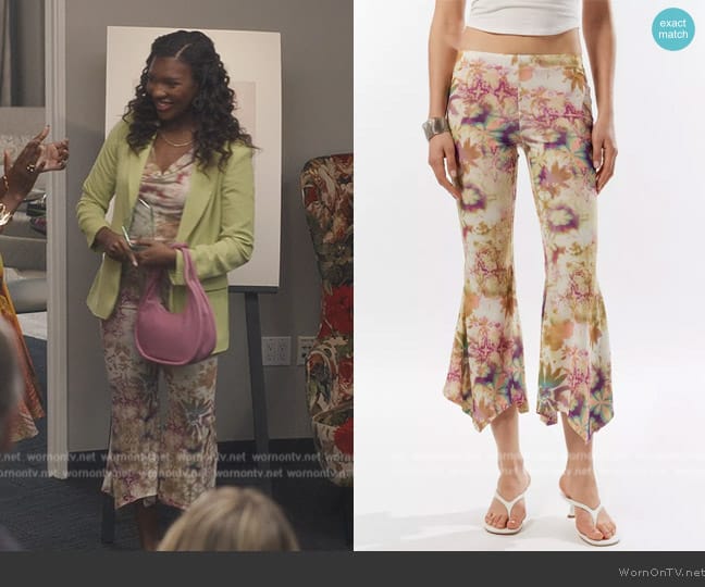 Silence + Noise Tina Flare Pant worn by Destiny Evans (Destiny Evans) on Bel-Air