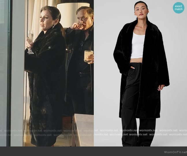 Alo Yoga Oversized Faux Fur Trench Coat worn by Heather Dubrow on The Real Housewives of Orange County