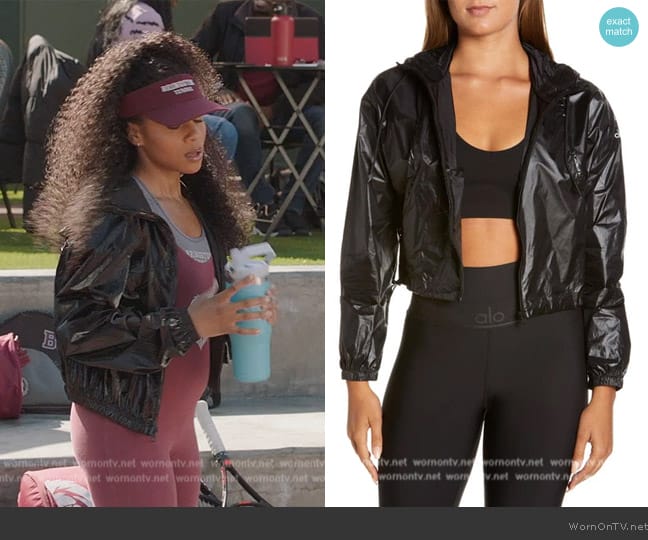 Alo Sprinter Hooded Crop Jacket worn by Simone (Geffri Hightower) on All American Homecoming