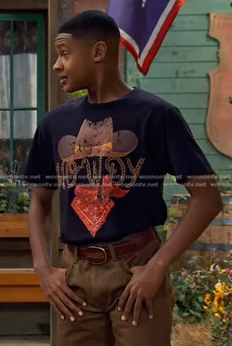 Bill's black Howdy print tee on Bunkd