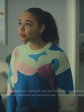 Claire's floral print sweater on The Umbrella Academy