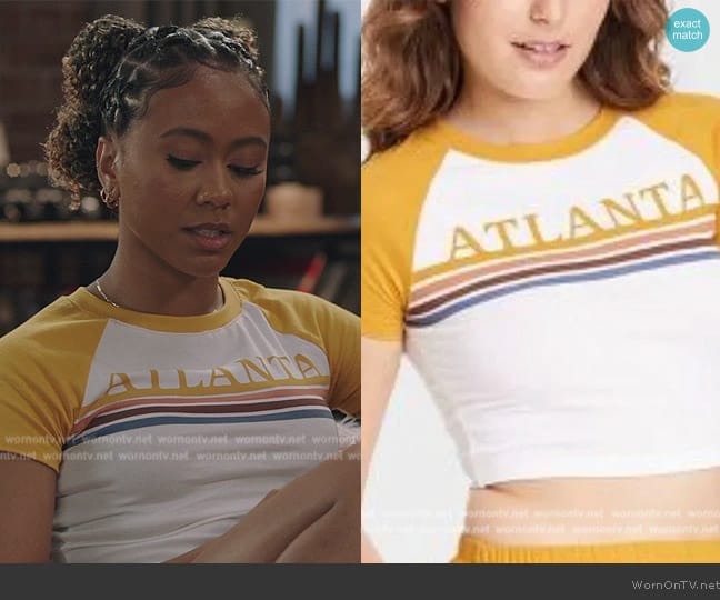 Colsie Short Sleeve Striped Graphic Print Cropped Shirt worn by Keisha (Netta Walker) on All American Homecoming