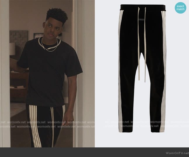 Fear of God Side Stripe Forum Pants worn by Will Smith (Jabari Banks) on Bel-Air