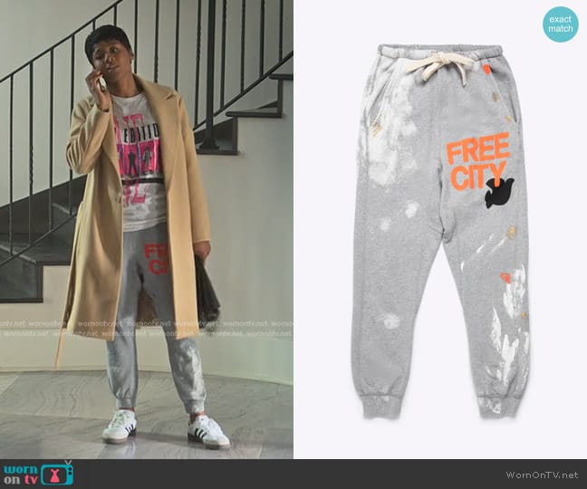 Freecity Pocket Bleach Paint Sweatpant worn by Jax Stewart (Emayatzy Corinealdi) on Reasonable Doubt