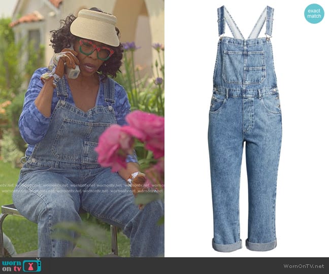 Free People We the Free Ziggy Denim Overalls in Powder Blue worn by Mama Lu (Pauletta Washington) on Reasonable Doubt